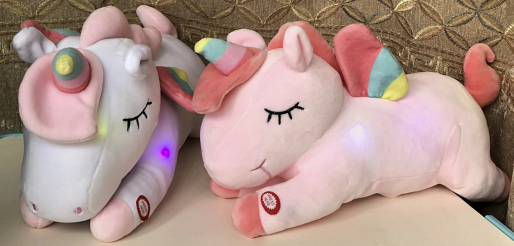 DAMAIE Peluche licorne lumineuse LED Animaux en peluche avec veilleuses  colorées Anniversaire lumineux pour tout-petits filles femmes, 12'' 